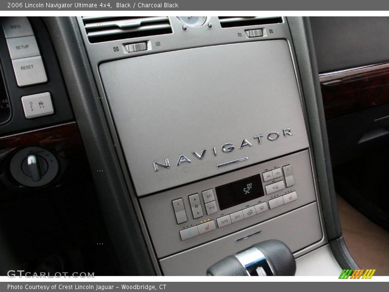 Black / Charcoal Black 2006 Lincoln Navigator Ultimate 4x4