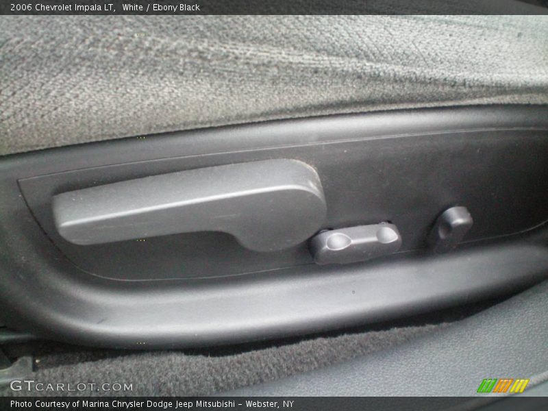 White / Ebony Black 2006 Chevrolet Impala LT