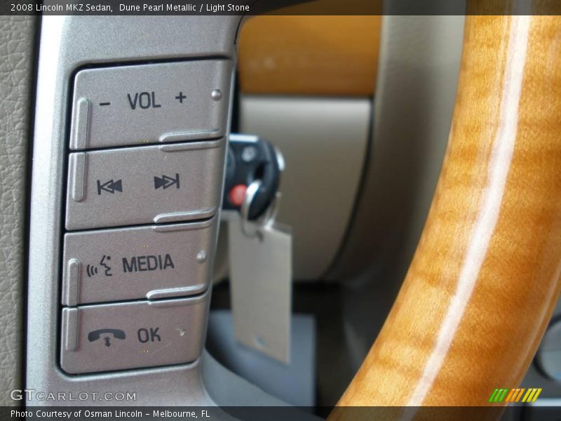 Dune Pearl Metallic / Light Stone 2008 Lincoln MKZ Sedan