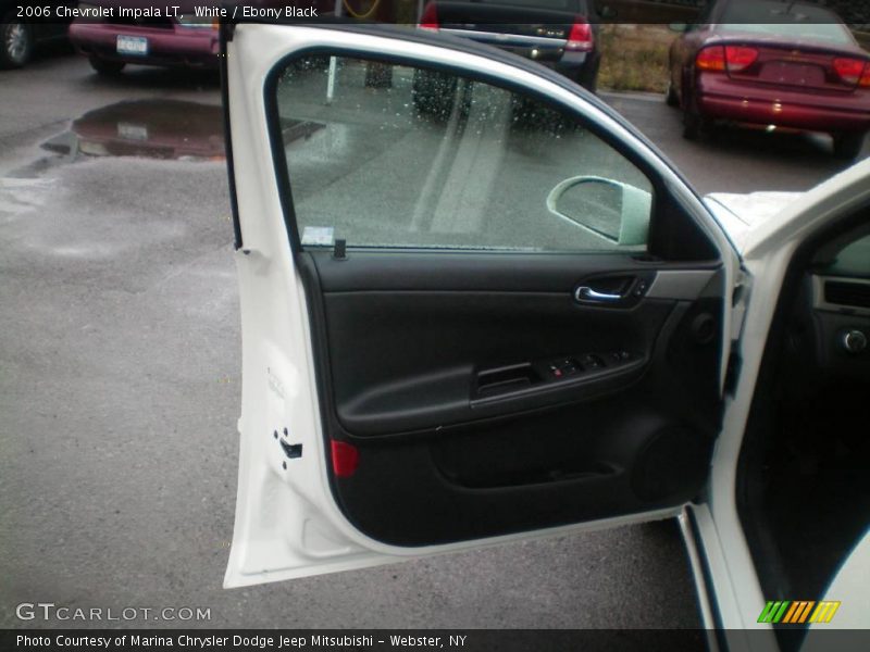 White / Ebony Black 2006 Chevrolet Impala LT