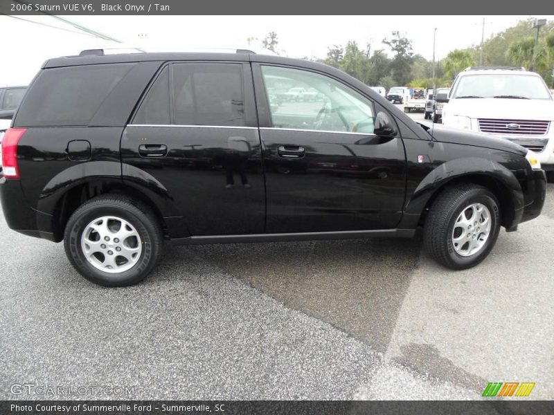 Black Onyx / Tan 2006 Saturn VUE V6