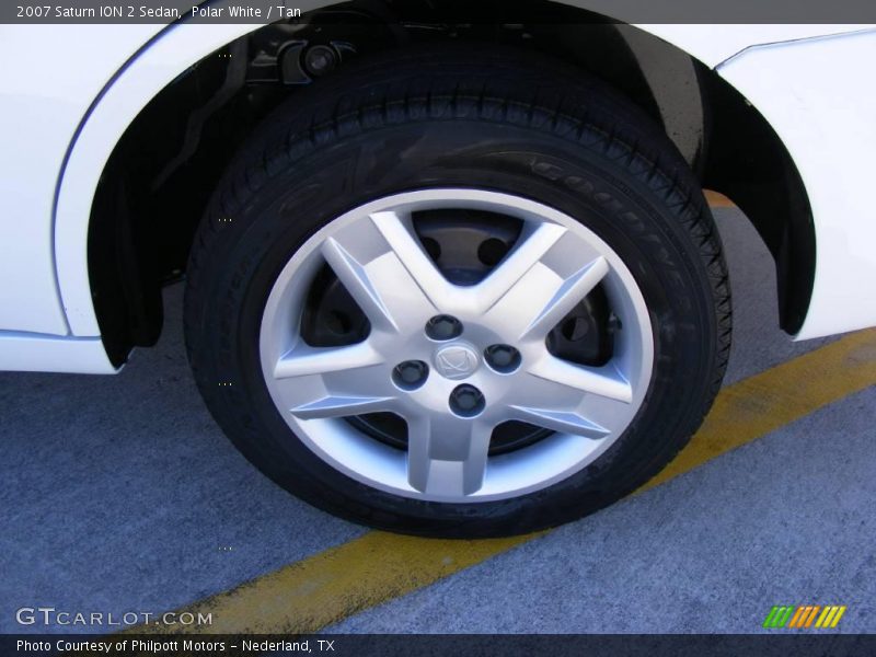 Polar White / Tan 2007 Saturn ION 2 Sedan