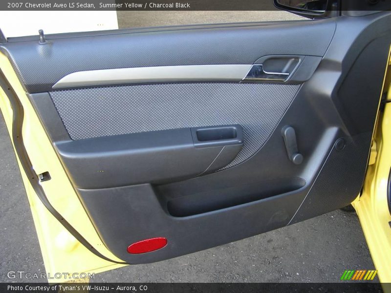 Summer Yellow / Charcoal Black 2007 Chevrolet Aveo LS Sedan