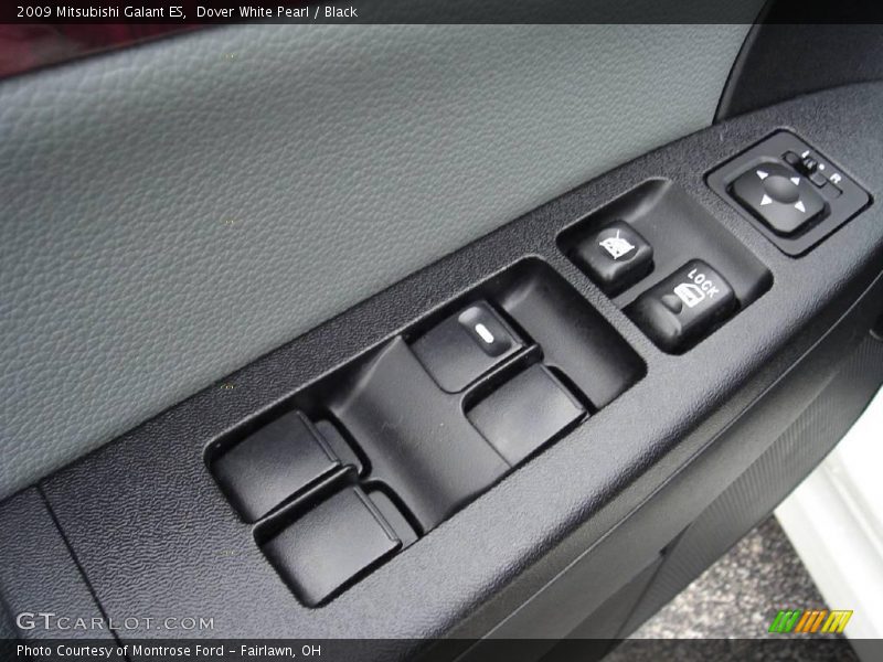 Dover White Pearl / Black 2009 Mitsubishi Galant ES