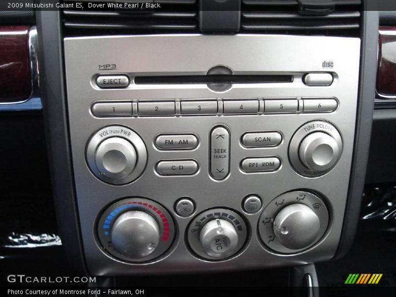 Dover White Pearl / Black 2009 Mitsubishi Galant ES