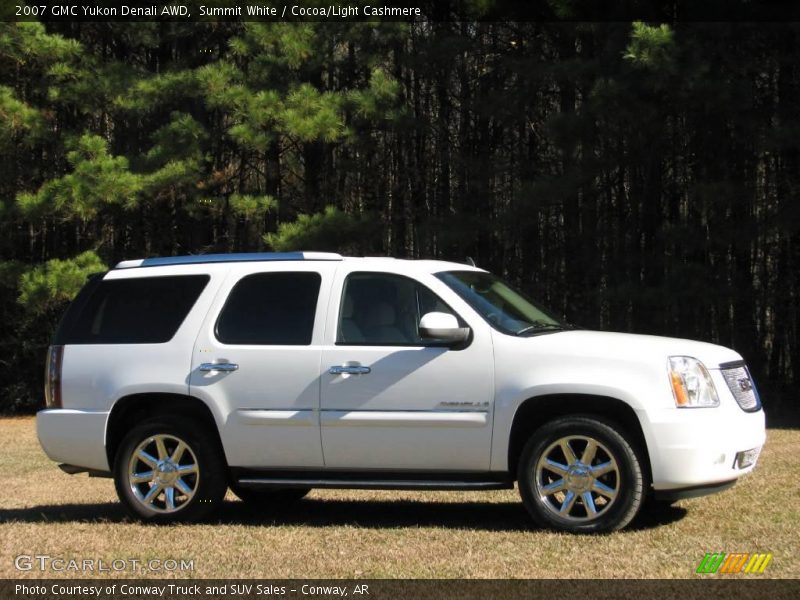 Summit White / Cocoa/Light Cashmere 2007 GMC Yukon Denali AWD