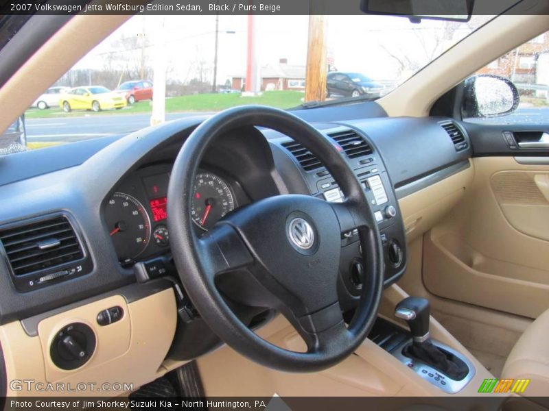 Black / Pure Beige 2007 Volkswagen Jetta Wolfsburg Edition Sedan