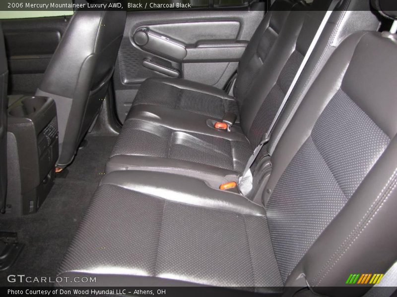Black / Charcoal Black 2006 Mercury Mountaineer Luxury AWD