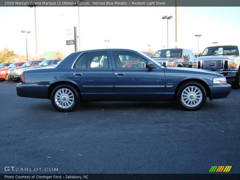 Norsea Blue Metallic / Medium Light Stone 2009 Mercury Grand Marquis LS Ultimate Edition