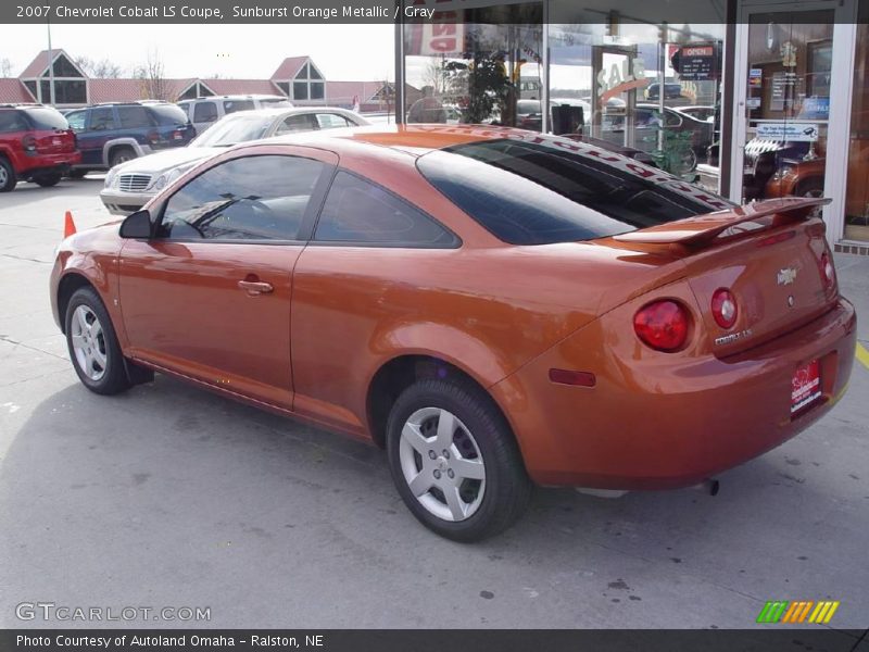 Sunburst Orange Metallic / Gray 2007 Chevrolet Cobalt LS Coupe
