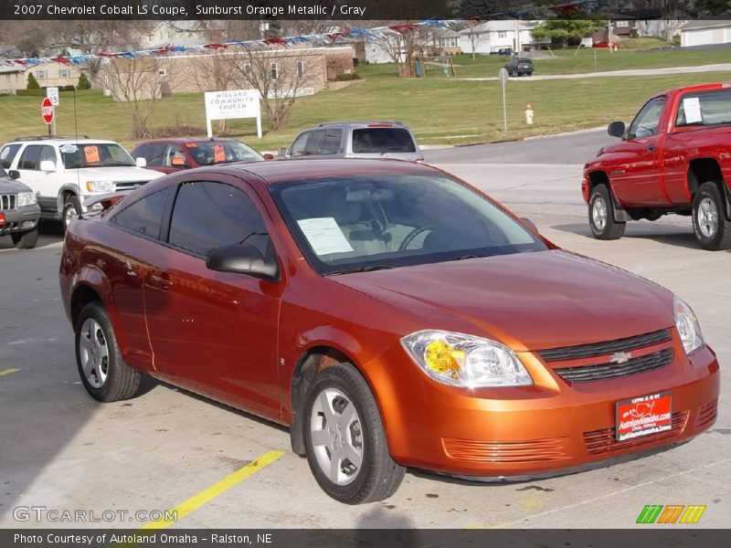 Sunburst Orange Metallic / Gray 2007 Chevrolet Cobalt LS Coupe