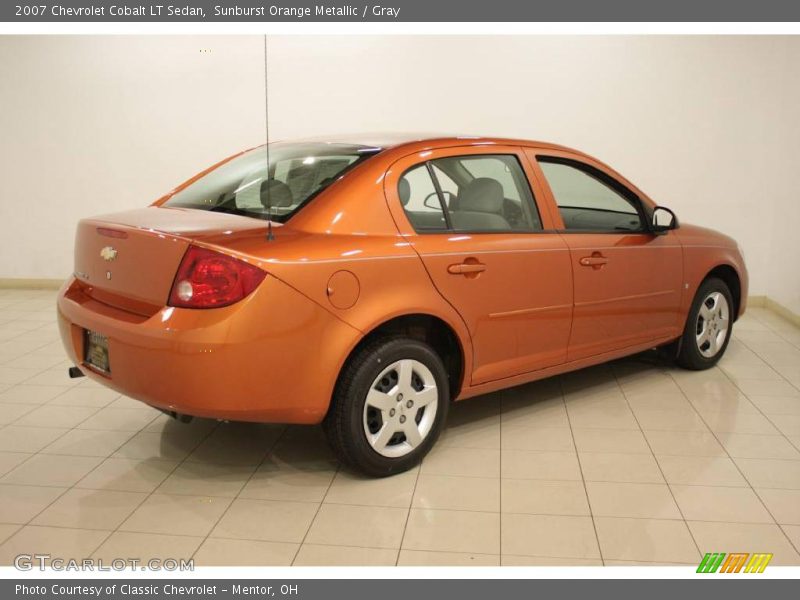 Sunburst Orange Metallic / Gray 2007 Chevrolet Cobalt LT Sedan