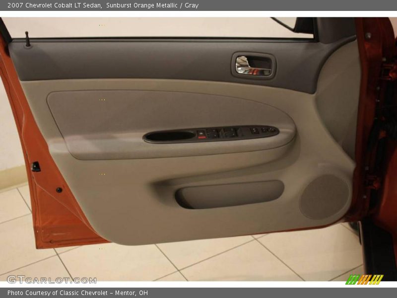 Sunburst Orange Metallic / Gray 2007 Chevrolet Cobalt LT Sedan