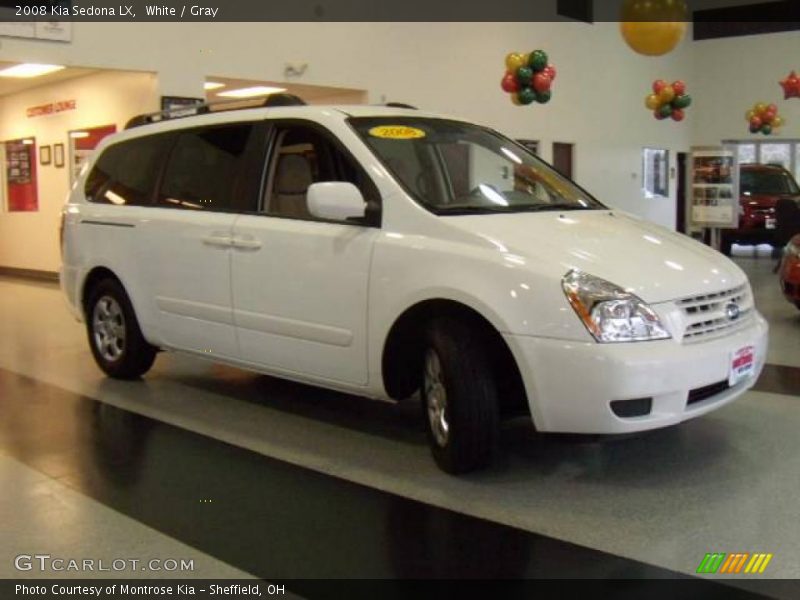 White / Gray 2008 Kia Sedona LX