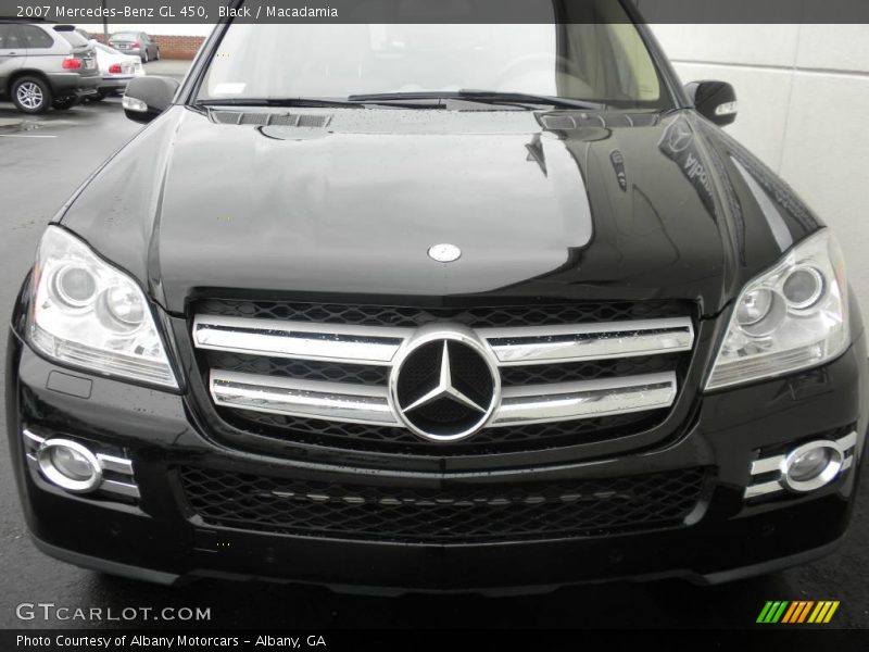 Black / Macadamia 2007 Mercedes-Benz GL 450
