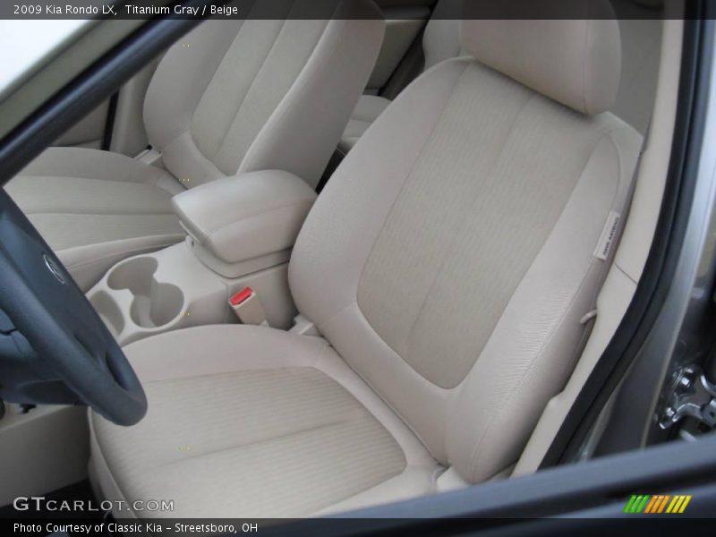 Titanium Gray / Beige 2009 Kia Rondo LX