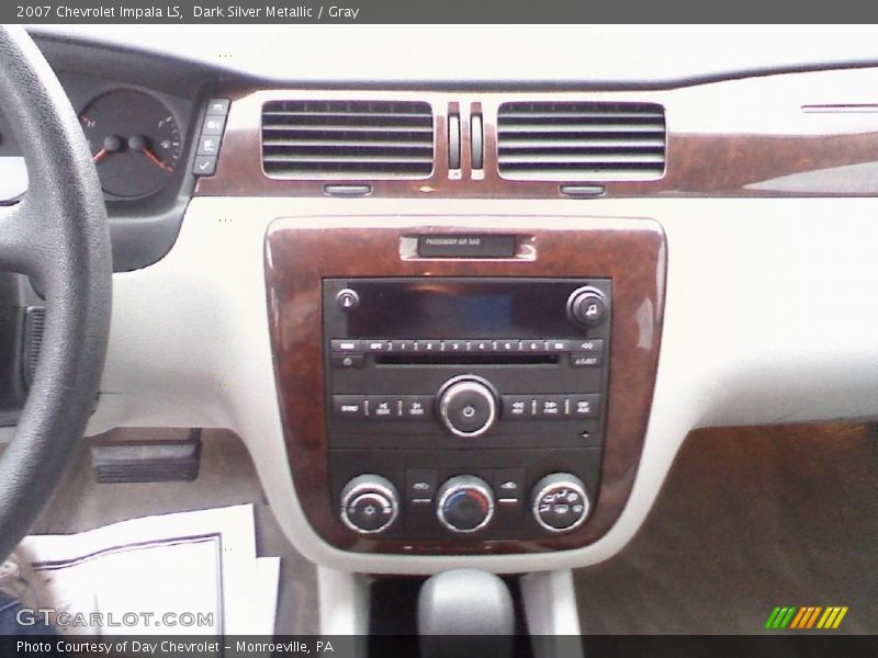 Dark Silver Metallic / Gray 2007 Chevrolet Impala LS