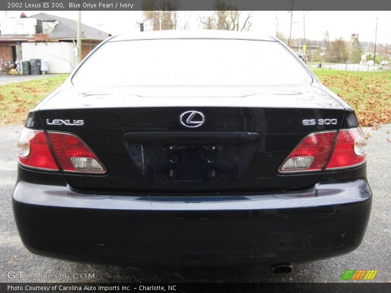 Blue Onyx Pearl / Ivory 2002 Lexus ES 300