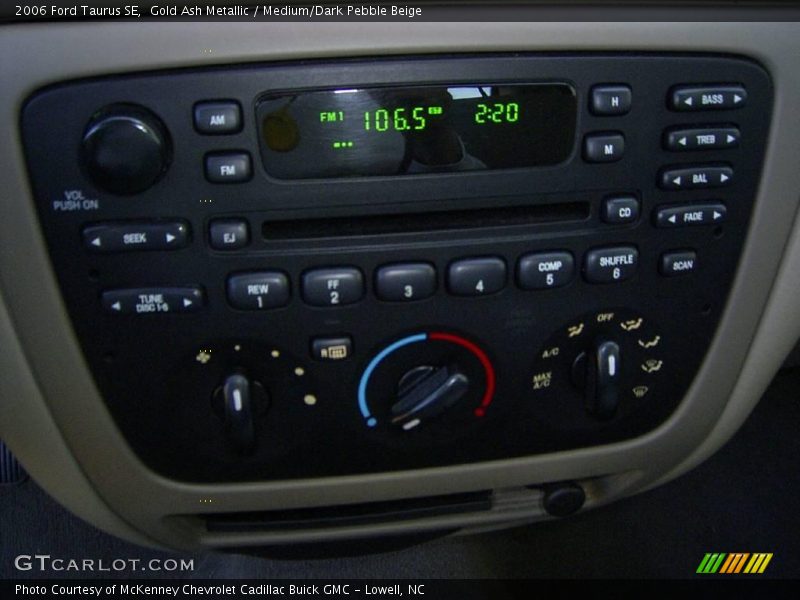 Gold Ash Metallic / Medium/Dark Pebble Beige 2006 Ford Taurus SE