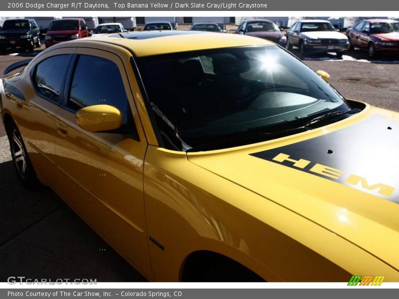 Top Banana Yellow / Dark Slate Gray/Light Graystone 2006 Dodge Charger R/T Daytona