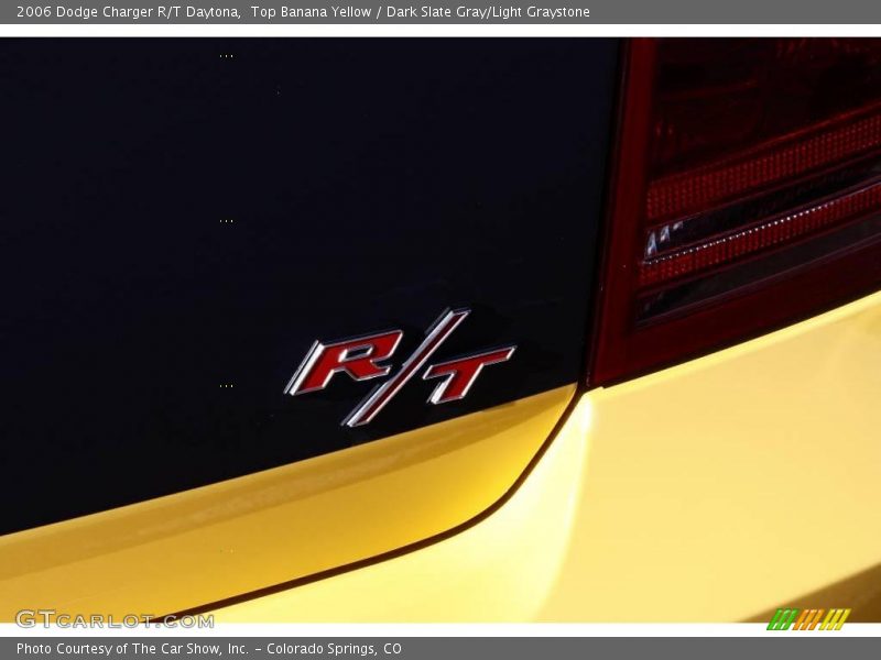 Top Banana Yellow / Dark Slate Gray/Light Graystone 2006 Dodge Charger R/T Daytona