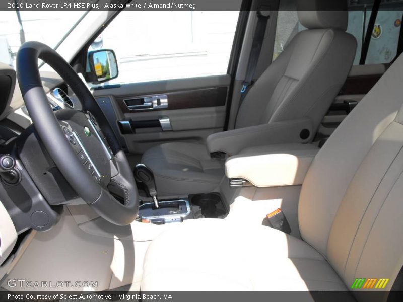 Alaska White / Almond/Nutmeg 2010 Land Rover LR4 HSE Plus
