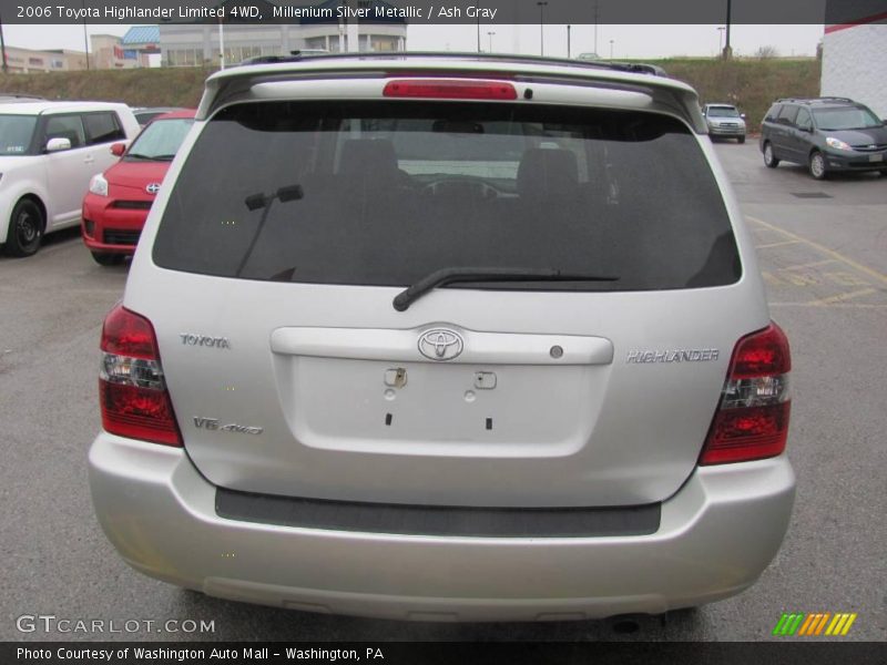 Millenium Silver Metallic / Ash Gray 2006 Toyota Highlander Limited 4WD