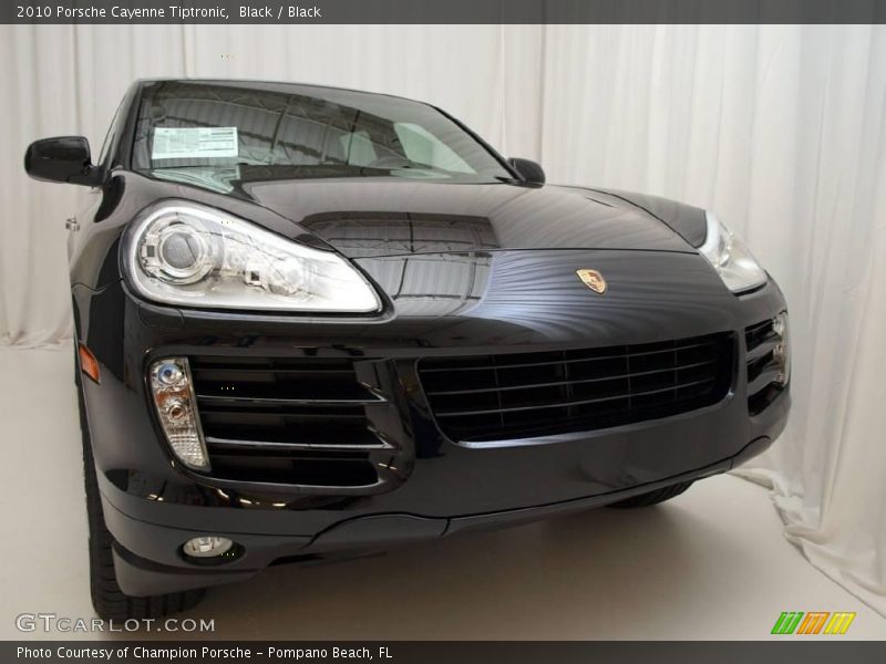 Black / Black 2010 Porsche Cayenne Tiptronic
