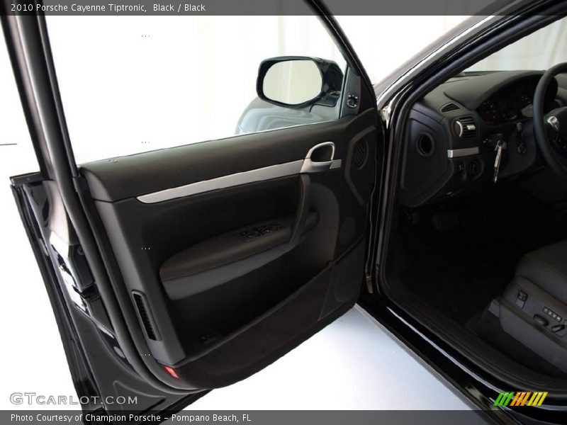 Black / Black 2010 Porsche Cayenne Tiptronic