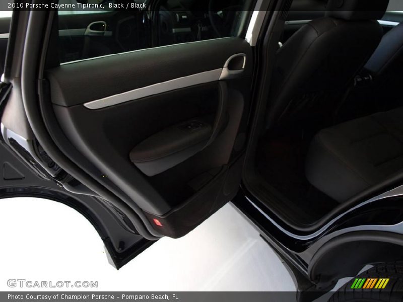 Black / Black 2010 Porsche Cayenne Tiptronic