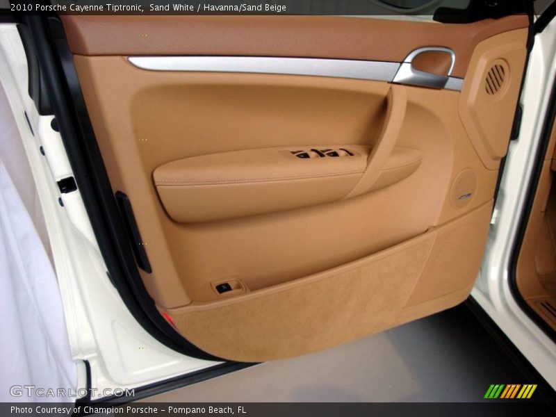 Sand White / Havanna/Sand Beige 2010 Porsche Cayenne Tiptronic