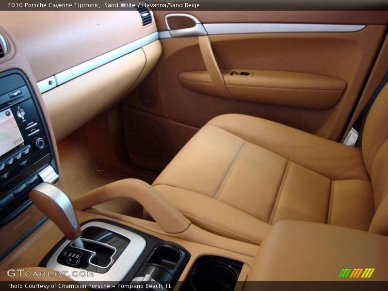Sand White / Havanna/Sand Beige 2010 Porsche Cayenne Tiptronic