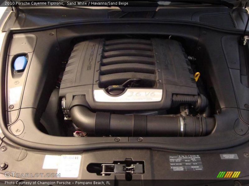 Sand White / Havanna/Sand Beige 2010 Porsche Cayenne Tiptronic