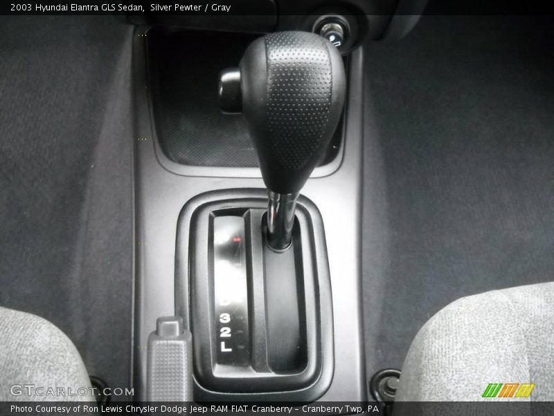 Silver Pewter / Gray 2003 Hyundai Elantra GLS Sedan