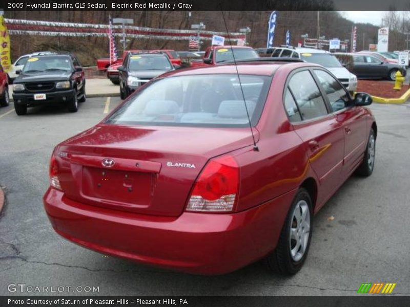 Electric Red Metallic / Gray 2005 Hyundai Elantra GLS Sedan