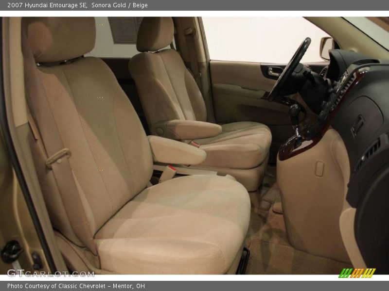 Sonora Gold / Beige 2007 Hyundai Entourage SE