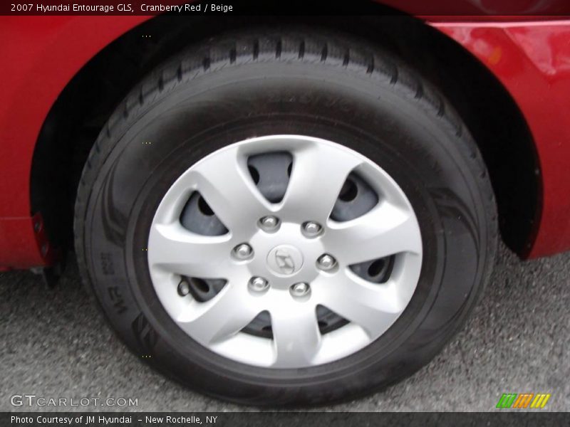 Cranberry Red / Beige 2007 Hyundai Entourage GLS