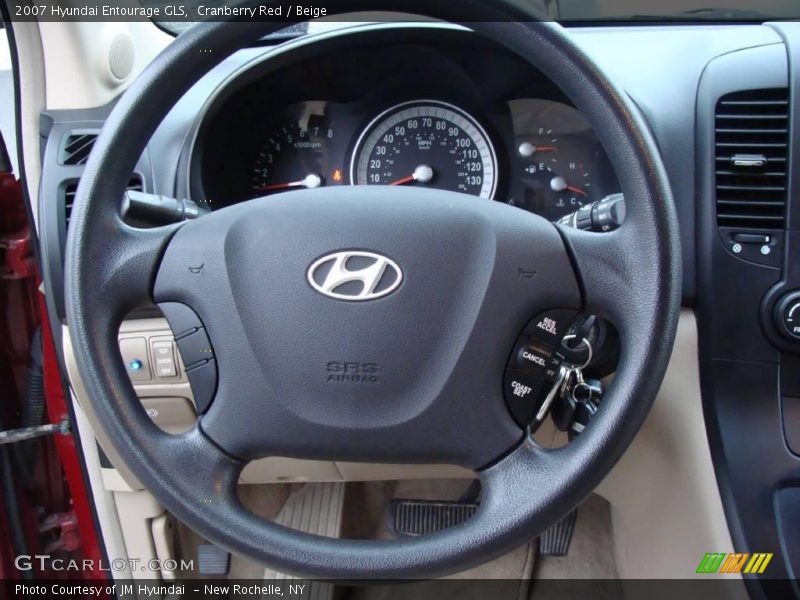 Cranberry Red / Beige 2007 Hyundai Entourage GLS
