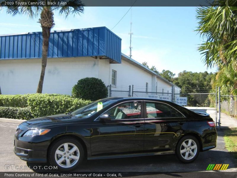 Black / Ash 2009 Toyota Camry SE