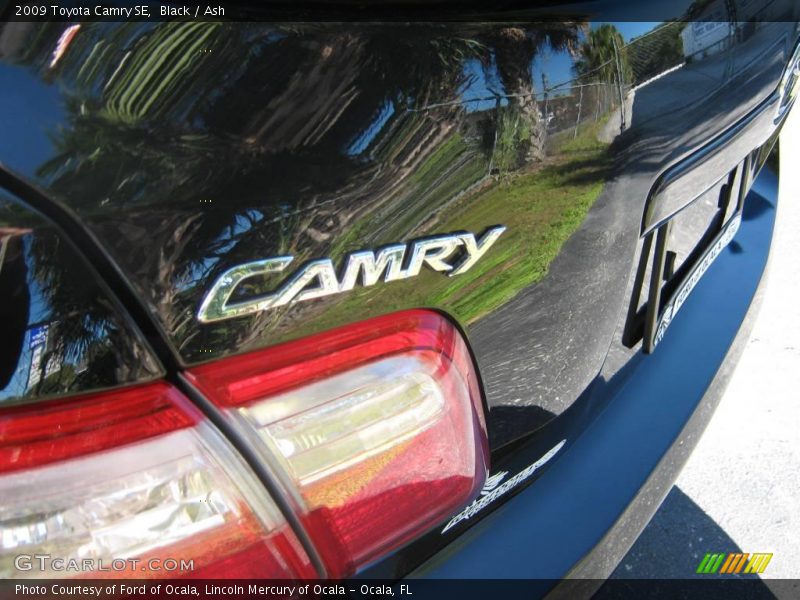 Black / Ash 2009 Toyota Camry SE