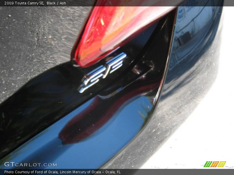 Black / Ash 2009 Toyota Camry SE