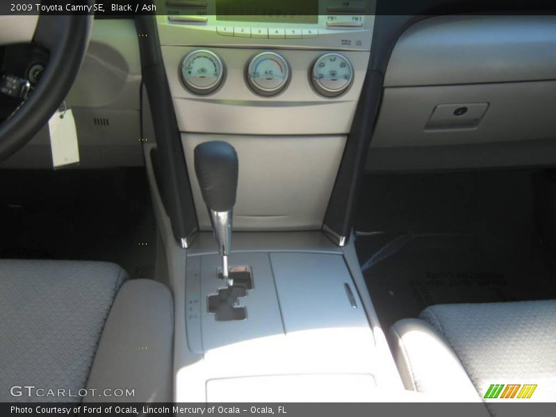 Black / Ash 2009 Toyota Camry SE