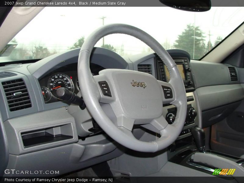 Black / Medium Slate Gray 2007 Jeep Grand Cherokee Laredo 4x4