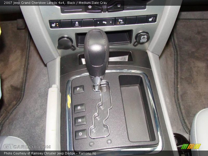 Black / Medium Slate Gray 2007 Jeep Grand Cherokee Laredo 4x4