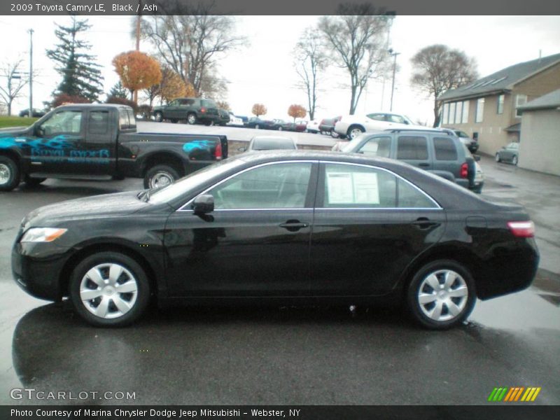 Black / Ash 2009 Toyota Camry LE
