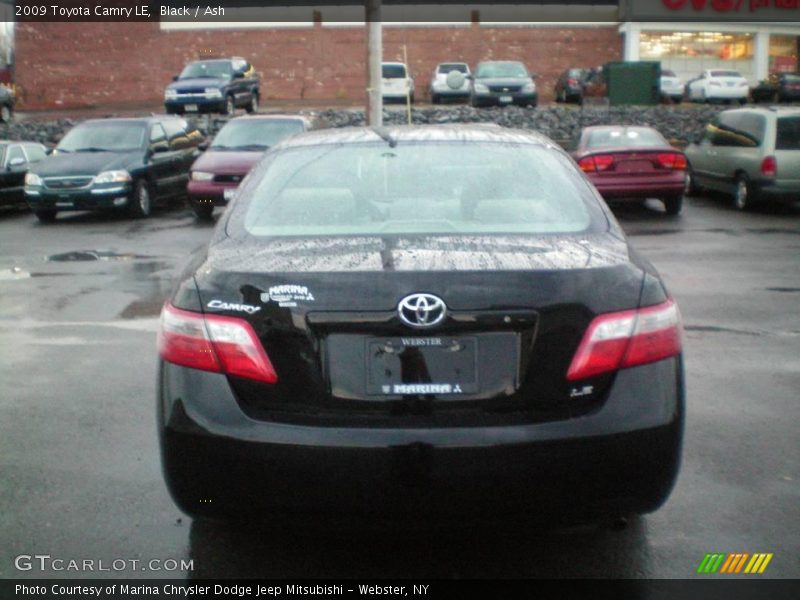 Black / Ash 2009 Toyota Camry LE