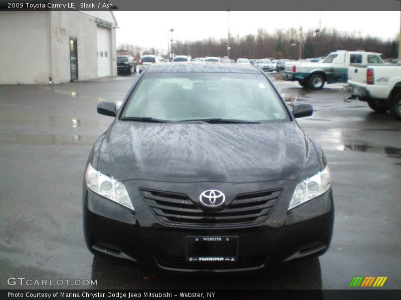 Black / Ash 2009 Toyota Camry LE