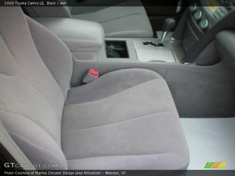 Black / Ash 2009 Toyota Camry LE