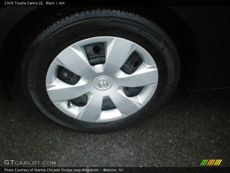 Black / Ash 2009 Toyota Camry LE