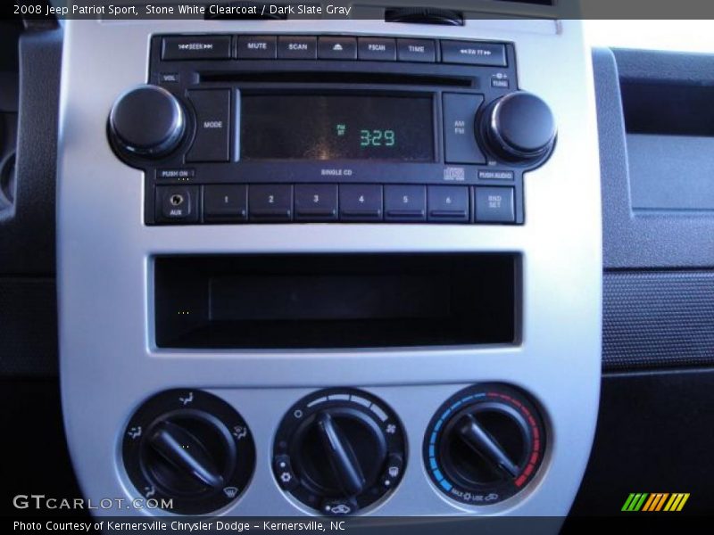 Stone White Clearcoat / Dark Slate Gray 2008 Jeep Patriot Sport
